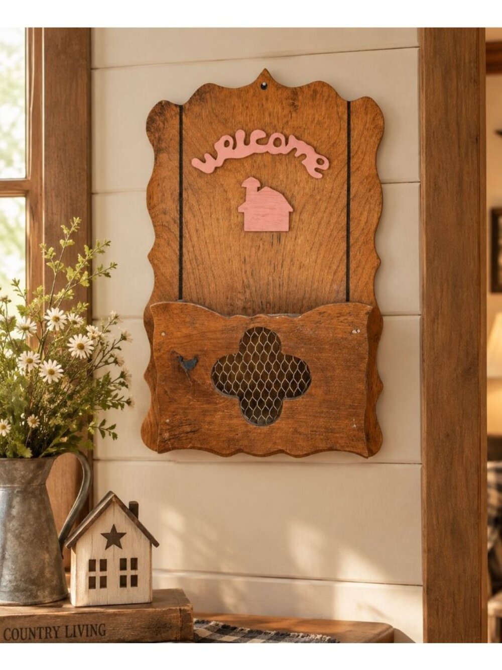 Vintage Welcome Wooden Wall Pocket Hanging Primitive Country Letter Key Trinket